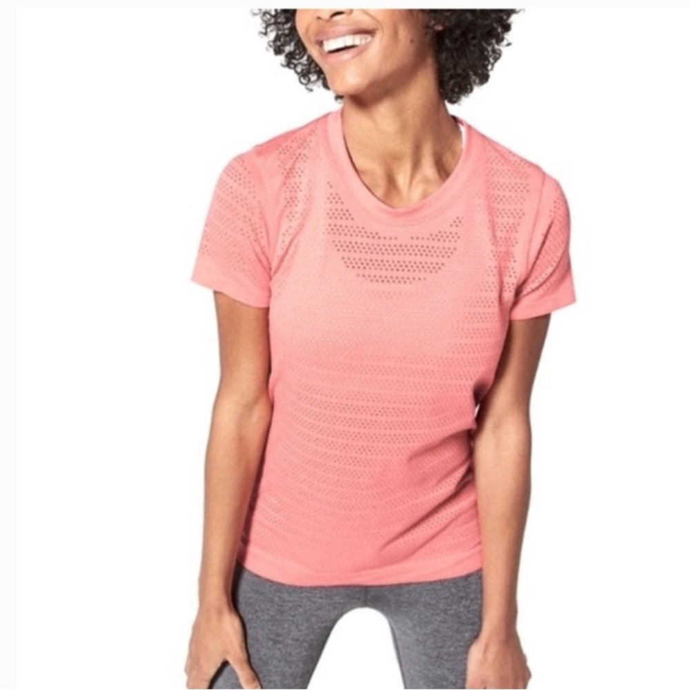 Lululemon Breeze By short sleeve